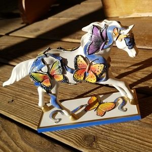 "Earth Angels" Authentic Painted Pony Figure